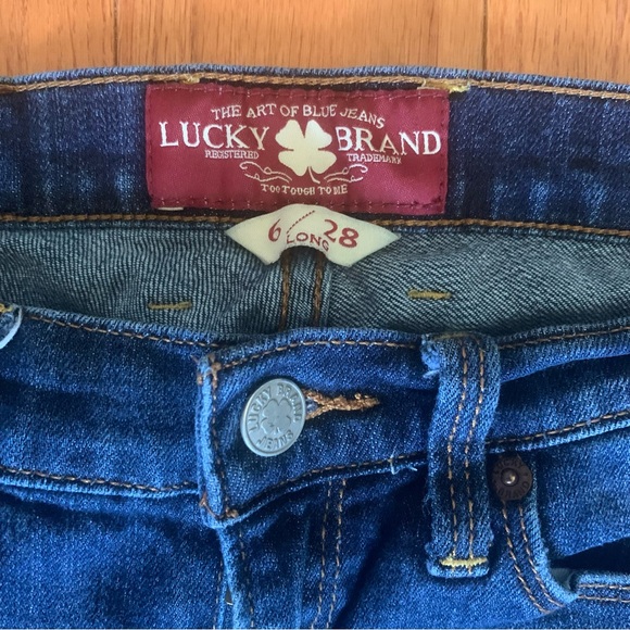 Lucky brand Sofia boot cut jeans size 6/28 long - Picture 3 of 6